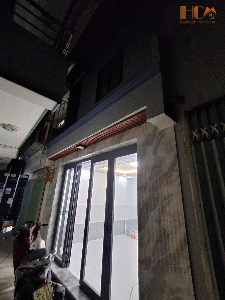 z6068842541385_6cee58d7f007805977dc632b01a55591